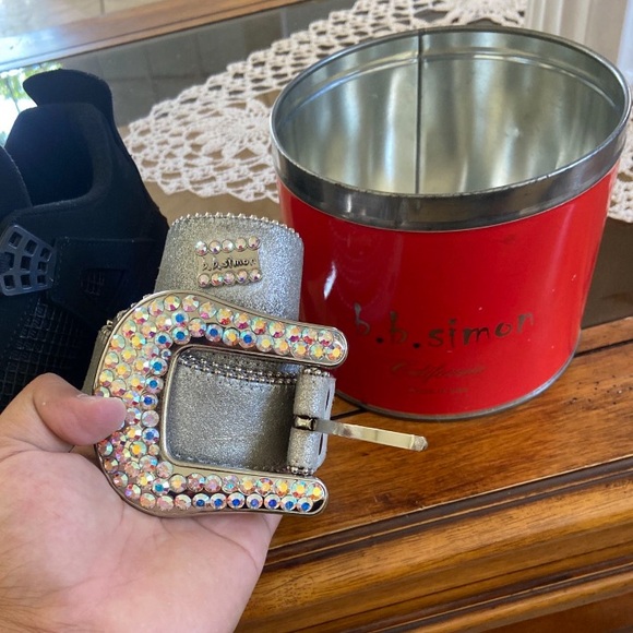 Bb belt with box and everything